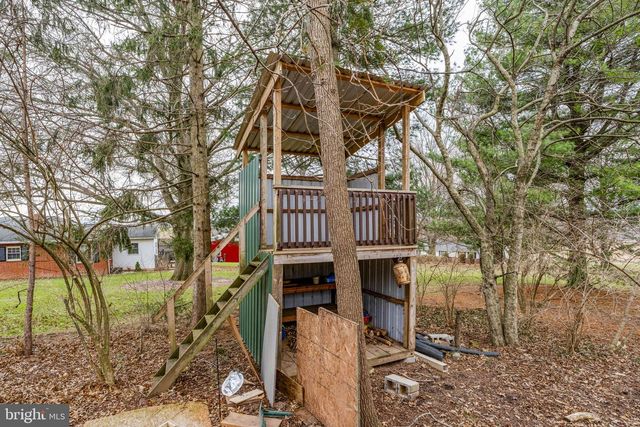339 S MARKET ST, Newmanstown, PA 17073