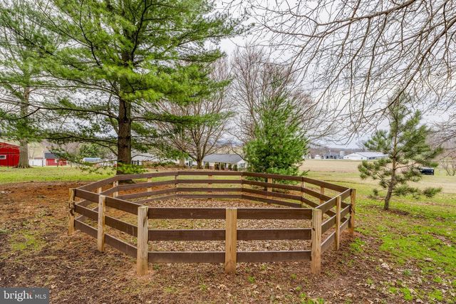 339 S MARKET ST, Newmanstown, PA 17073