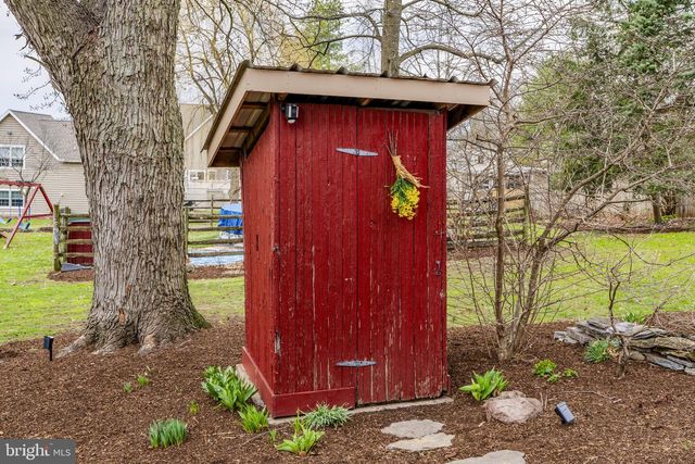 339 S MARKET ST, Newmanstown, PA 17073