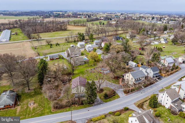 339 S MARKET ST, Newmanstown, PA 17073