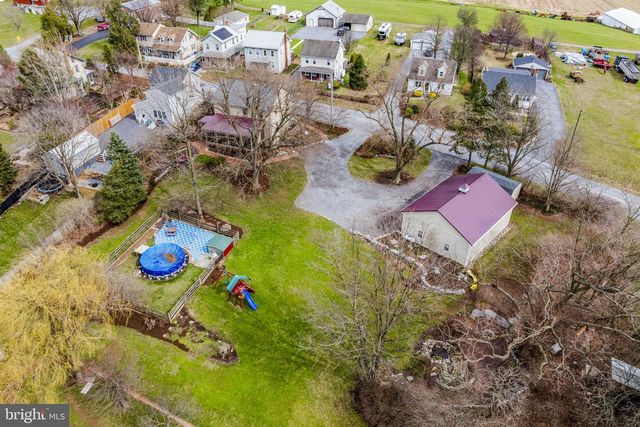 339 S MARKET ST, Newmanstown, PA 17073