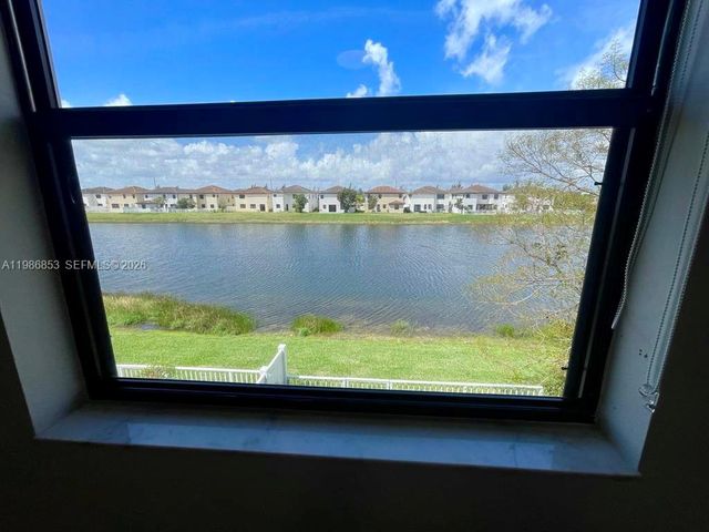 9370 W 34th Ct, Hialeah, FL 33018