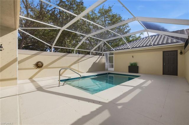 3542 Zanzibar WAY, Naples, FL 34119