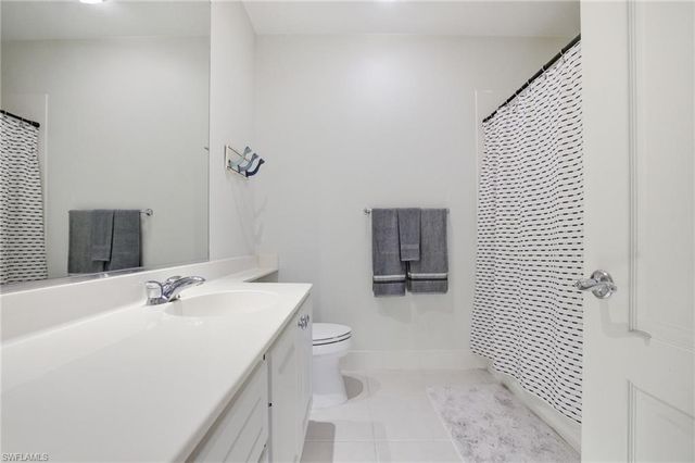 3542 Zanzibar WAY, Naples, FL 34119