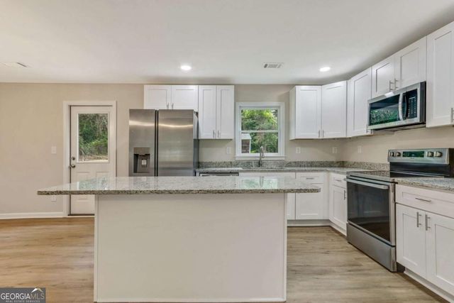 4543 Clare Lane, Lithia Springs, GA 30122