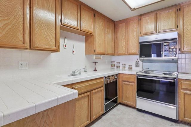 5645 Friars Rd 386, San Diego, CA 92110