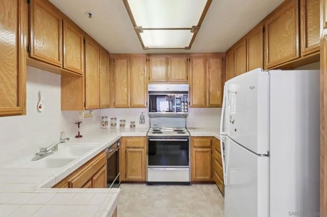 5645 Friars Rd 386, San Diego, CA 92110