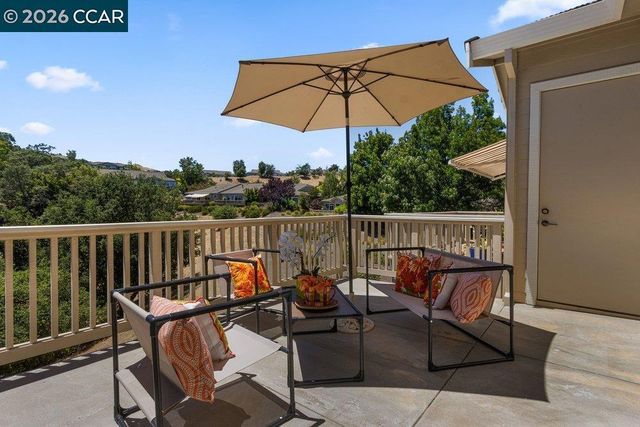 3024 Grey Eagle Dr, Walnut Creek, CA 94595