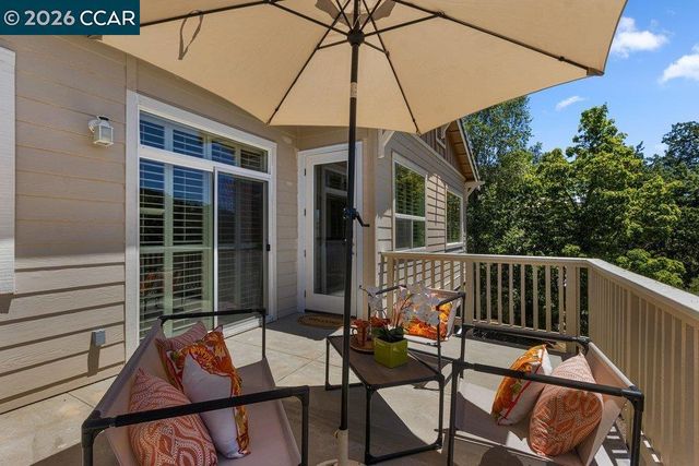 3024 Grey Eagle Dr, Walnut Creek, CA 94595