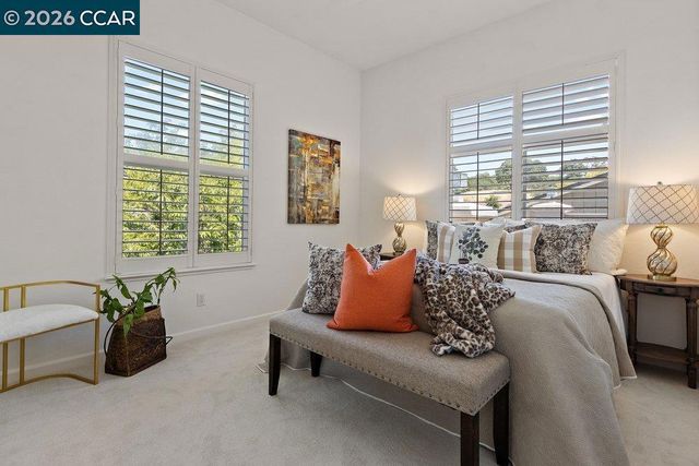 3024 Grey Eagle Dr, Walnut Creek, CA 94595
