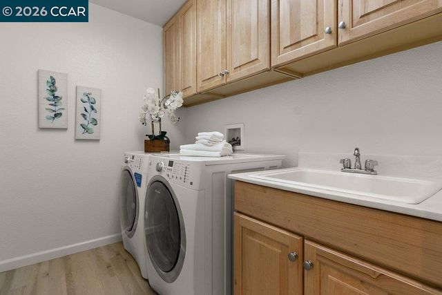 3024 Grey Eagle Dr, Walnut Creek, CA 94595