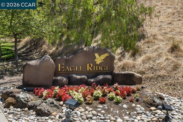 3024 Grey Eagle Dr, Walnut Creek, CA 94595