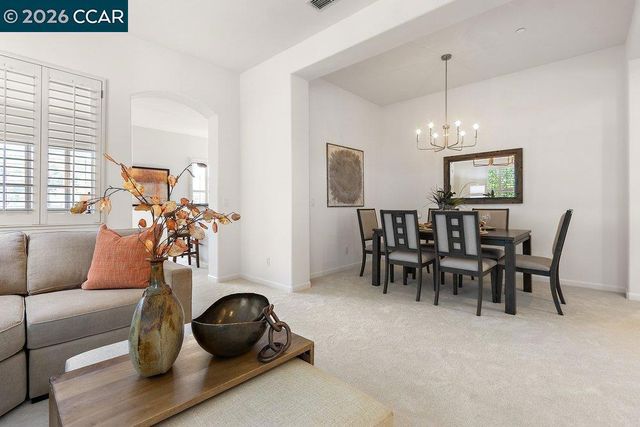3024 Grey Eagle Dr, Walnut Creek, CA 94595