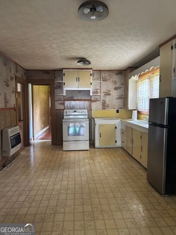 209 Georgia Avenue, Winder, GA 30680