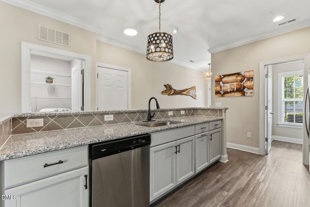 529 Barneswyck Drive, Fuquay Varina, NC 27526