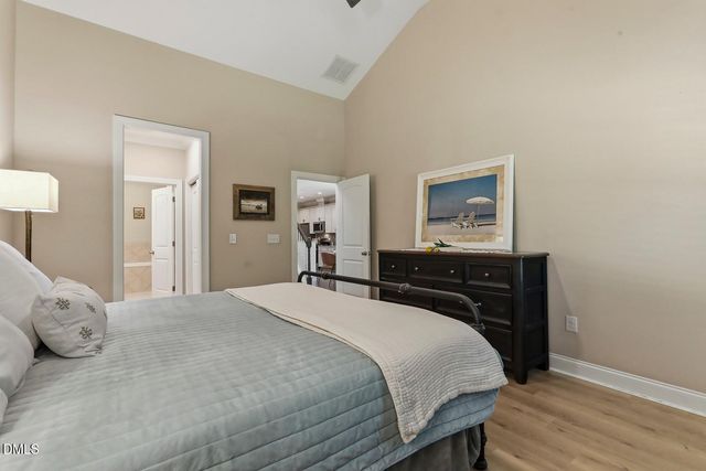 529 Barneswyck Drive, Fuquay Varina, NC 27526