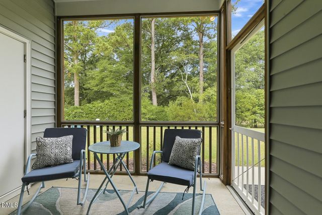 529 Barneswyck Drive, Fuquay Varina, NC 27526