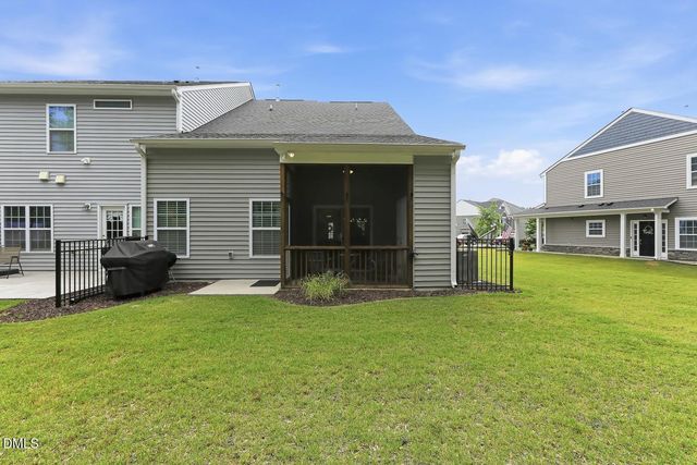529 Barneswyck Drive, Fuquay Varina, NC 27526