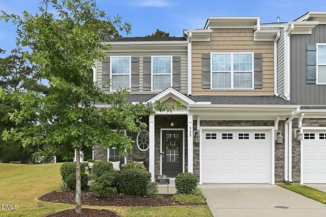 529 Barneswyck Drive, Fuquay Varina, NC 27526
