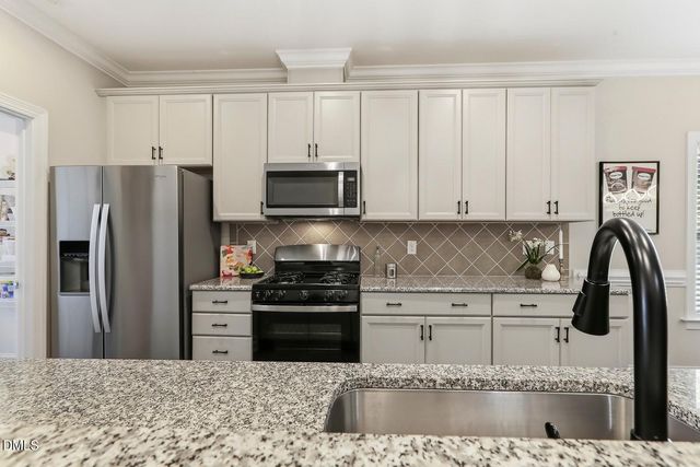 529 Barneswyck Drive, Fuquay Varina, NC 27526