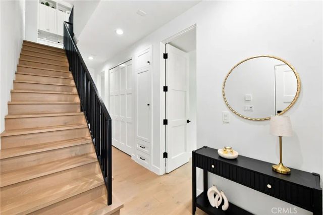 2100 Carnegie Lane, Redondo Beach, CA 90278