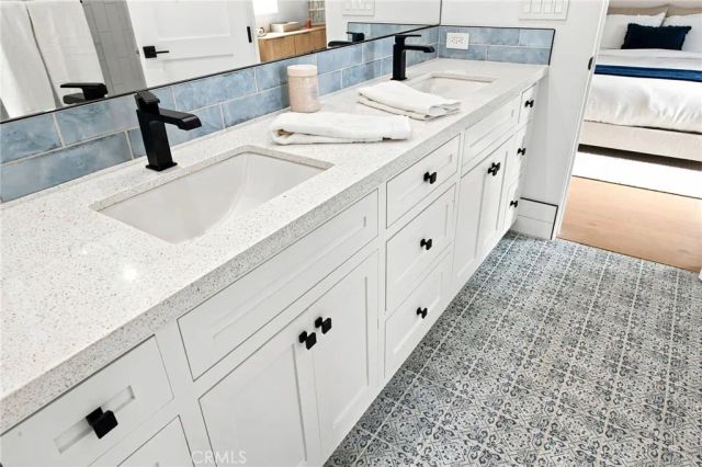 2100 Carnegie Lane, Redondo Beach, CA 90278