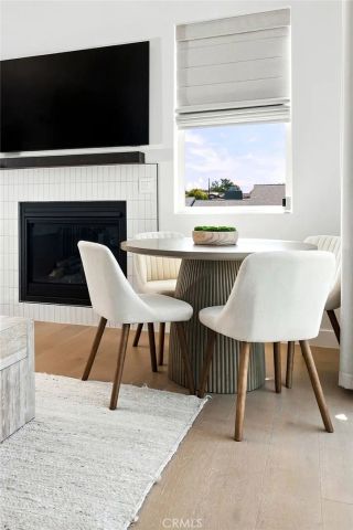 2100 Carnegie Lane, Redondo Beach, CA 90278