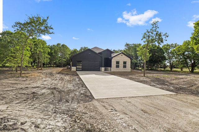 153 SW County Road 3020, Purdon, TX 76679