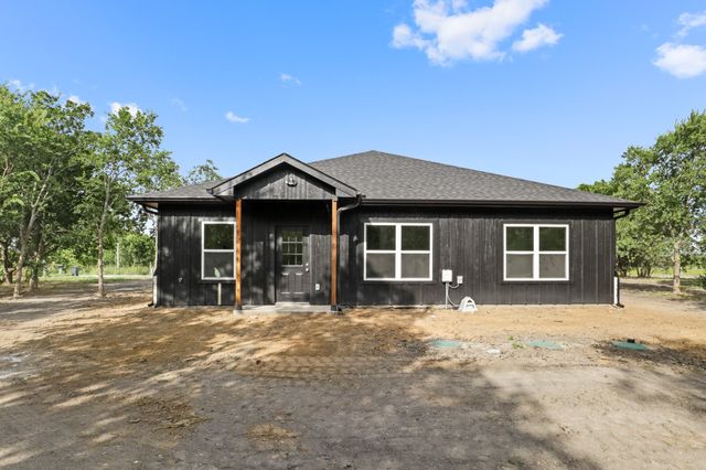 153 SW County Road 3020, Purdon, TX 76679