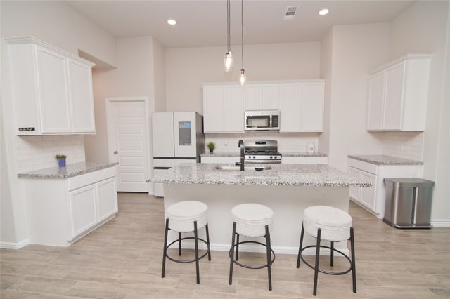 1345 Fox Glen Trail, Crowley, TX 76036