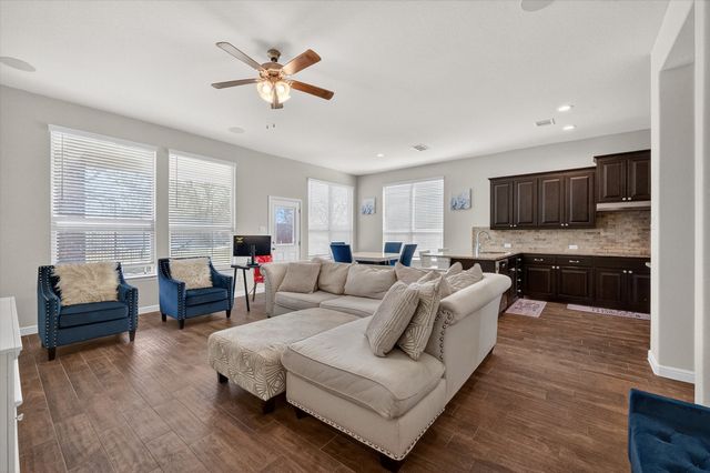 7815 Kettle Creek Drive, Arlington, TX 76001