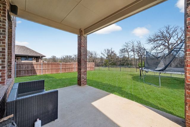 7815 Kettle Creek Drive, Arlington, TX 76001