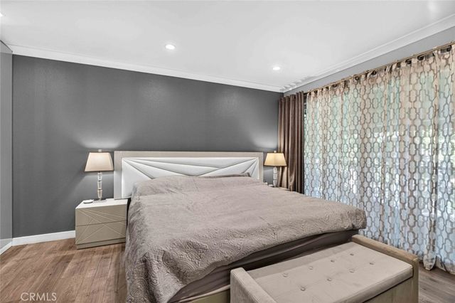 835 N Altadena Drive, Pasadena, CA 91107