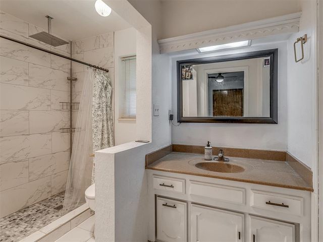 10220 Little Pond Drive, Oklahoma City, OK 73162