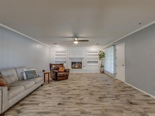 10220 Little Pond Drive, Oklahoma City, OK 73162
