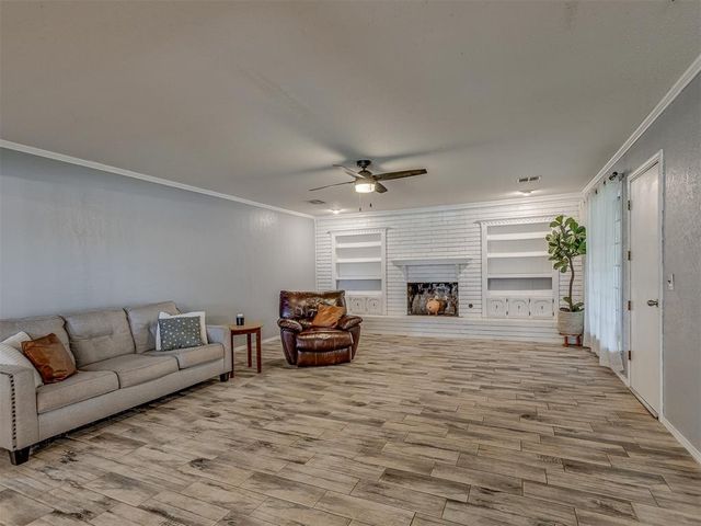 10220 Little Pond Drive, Oklahoma City, OK 73162