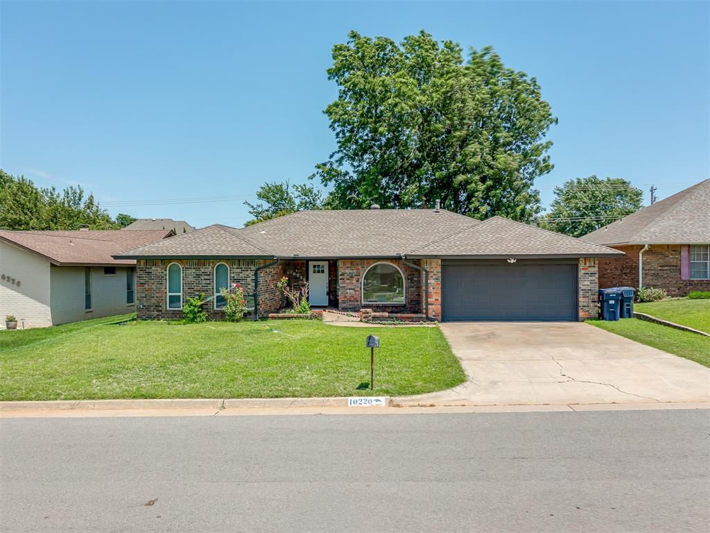 10220 Little Pond Drive, Oklahoma City, OK 73162