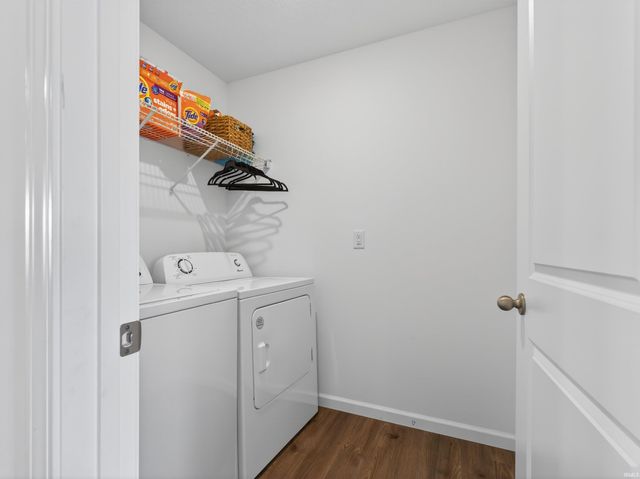 1200 Greenbrier Boulevard, Warsaw, IN 46582