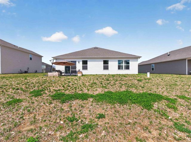 1200 Greenbrier Boulevard, Warsaw, IN 46582