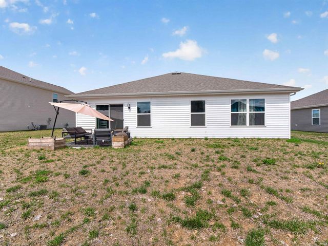 1200 Greenbrier Boulevard, Warsaw, IN 46582