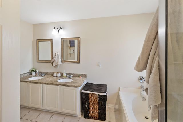 16850 Bellmoor Lane, Houston, TX 77084