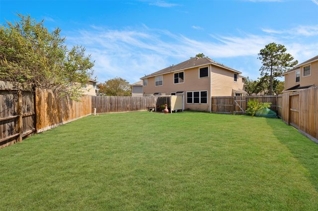 16850 Bellmoor Lane, Houston, TX 77084