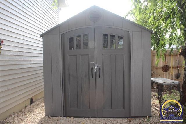 310 Lyter Ct, Carbondale, KS 66414