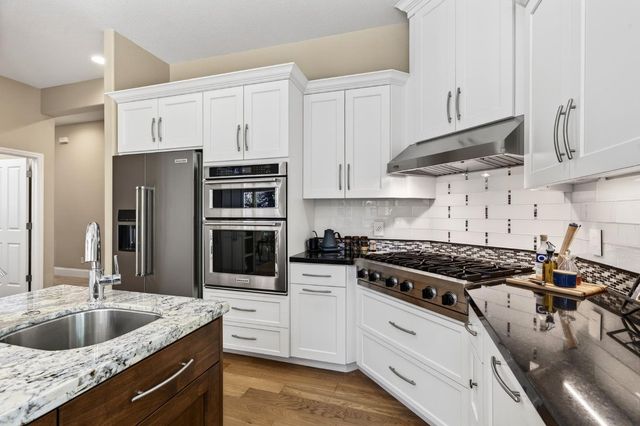 1714 Arena Dr, Davis, CA 95618