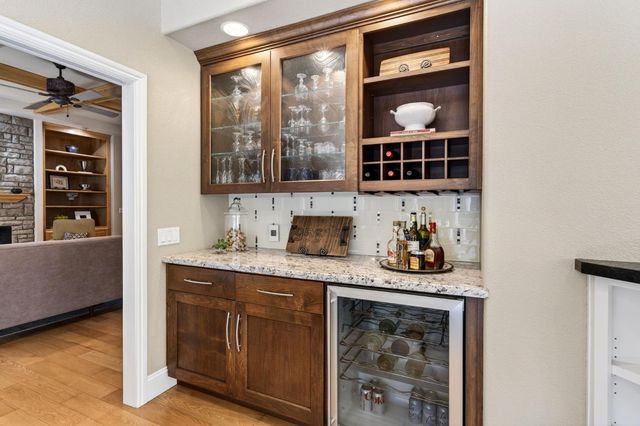 1714 Arena Dr, Davis, CA 95618