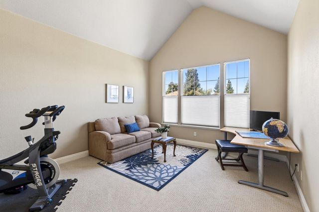 1714 Arena Dr, Davis, CA 95618