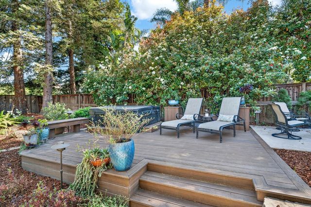 1714 Arena Dr, Davis, CA 95618