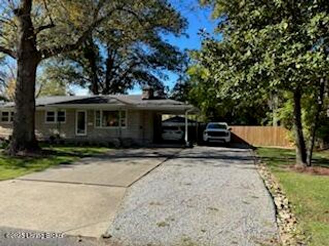 3212 Carrie Dr, Louisville, KY 40216