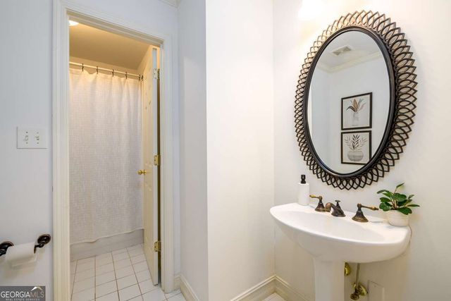 1560 Oak Park Cove, Decatur, GA 30033