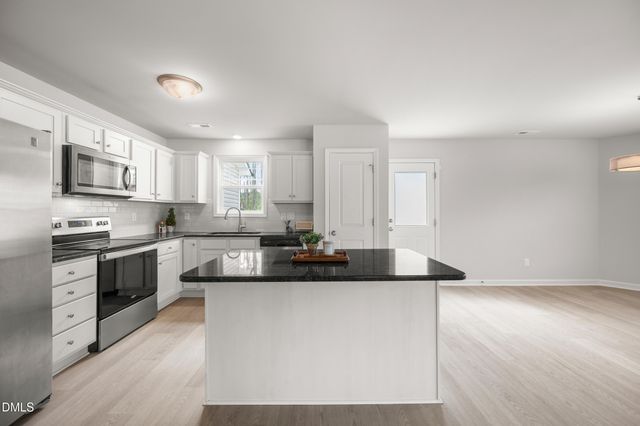 67 Dale Ridge Drive, Princeton, NC 27569